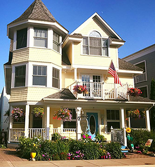 Mackinac Island Hotels