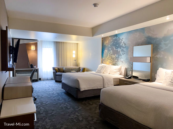 The Courtyard Marriott: Awesome Mt Pleasant MI Hotel
