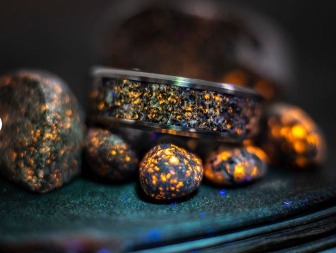 Honest Hands Ring Company offers incredible Yooperlite Rings and Petoskey Stone rings