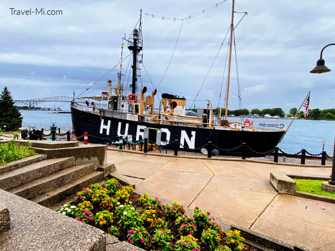 Flowers near the Huron Lightship