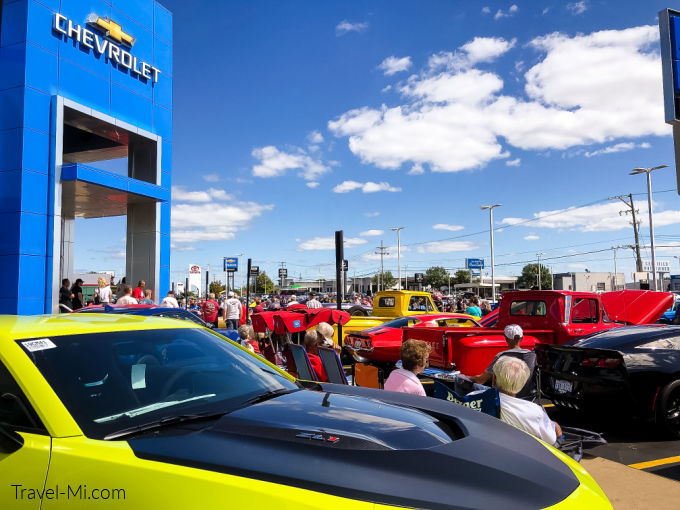 Show Cars at the Metro Cruise Grand Rapids: 28th Street