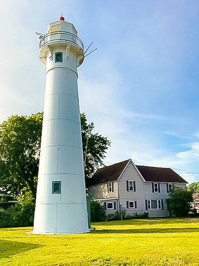 Munising Front Range Lighthouses