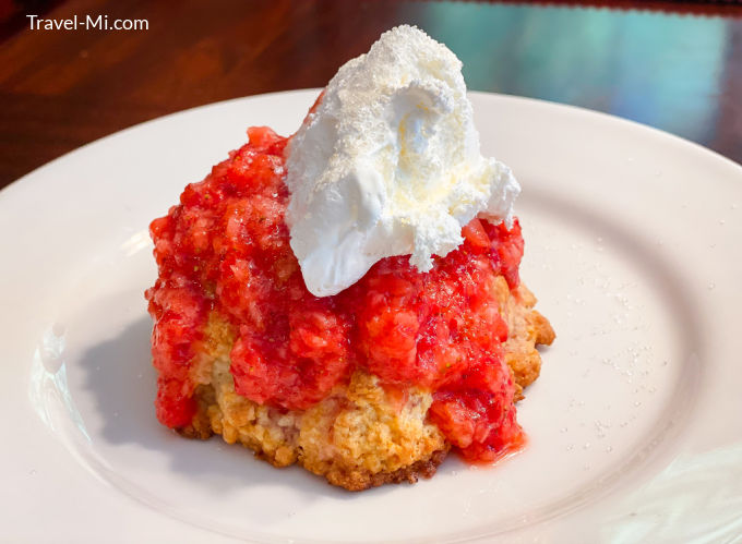 Yummy Michigan Strawberry Shortcake